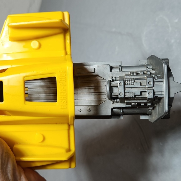 Fisher Price Yellow Rocket Spaceship - Picture 8 of 8